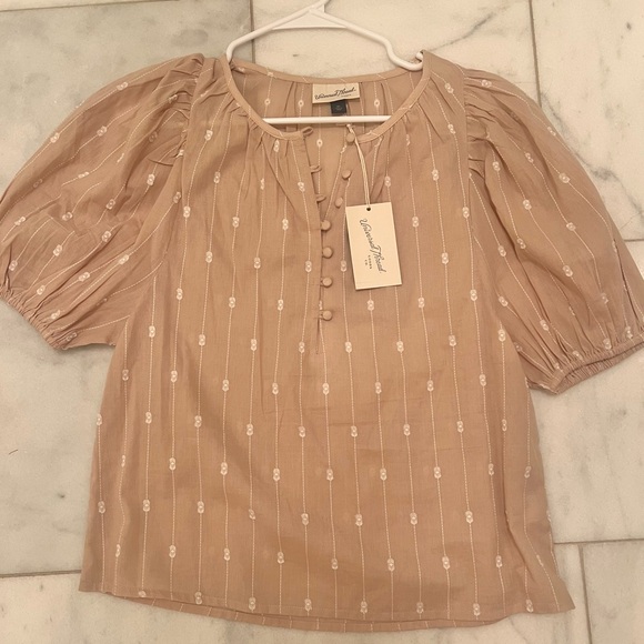 Universal Thread Tops - Universal Thread by Target Brown Top with Puff Sleeves